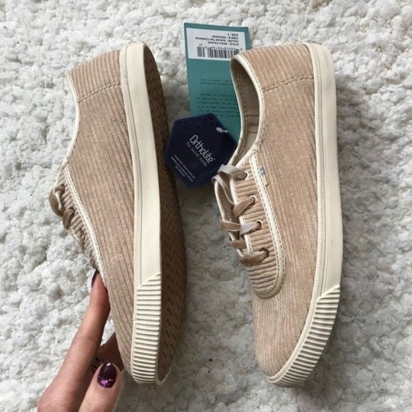 TOMS: Oxford Tan Carmel Corduroy Sneaker NWT SZ 7 - Picture 3 of 6